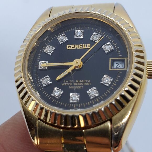 VTG‎ GENEVE Women\'s Watch 25MM Gold Case Bracelet Black Dial Date 7\